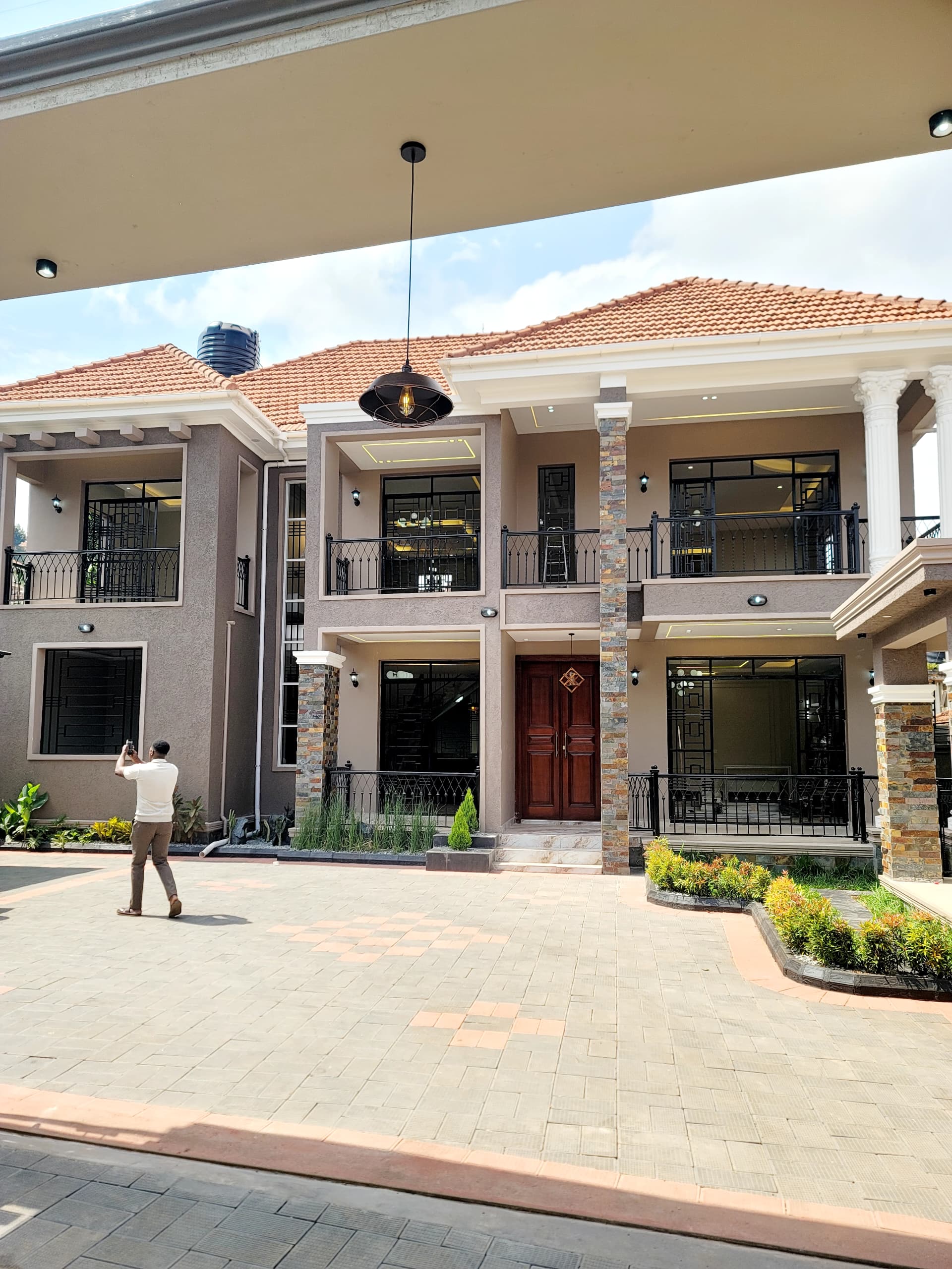 Classy home 4sale at Bwebajja entebbe road