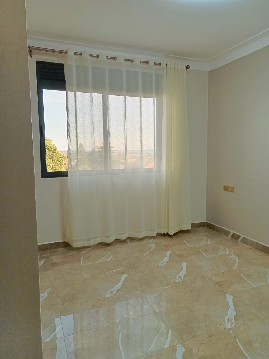 brand new house Namulanda entebbe rd with lake view
