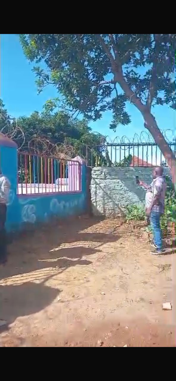 House on 50x100 in zana entebbe rd