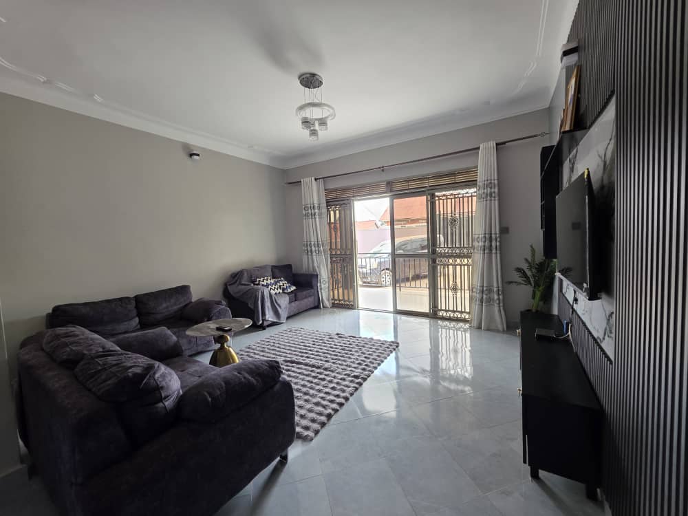 House 4sale Kitende entebbe road- 350m