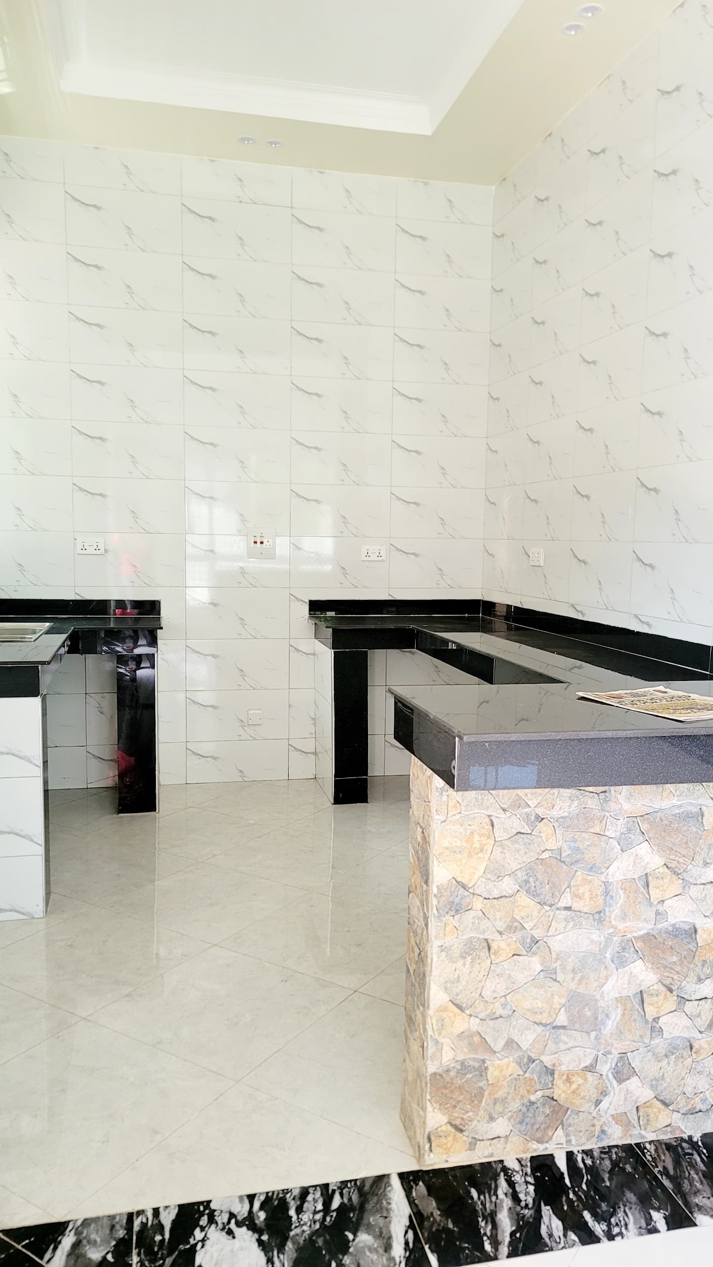 House for sale kitende entebbe rd