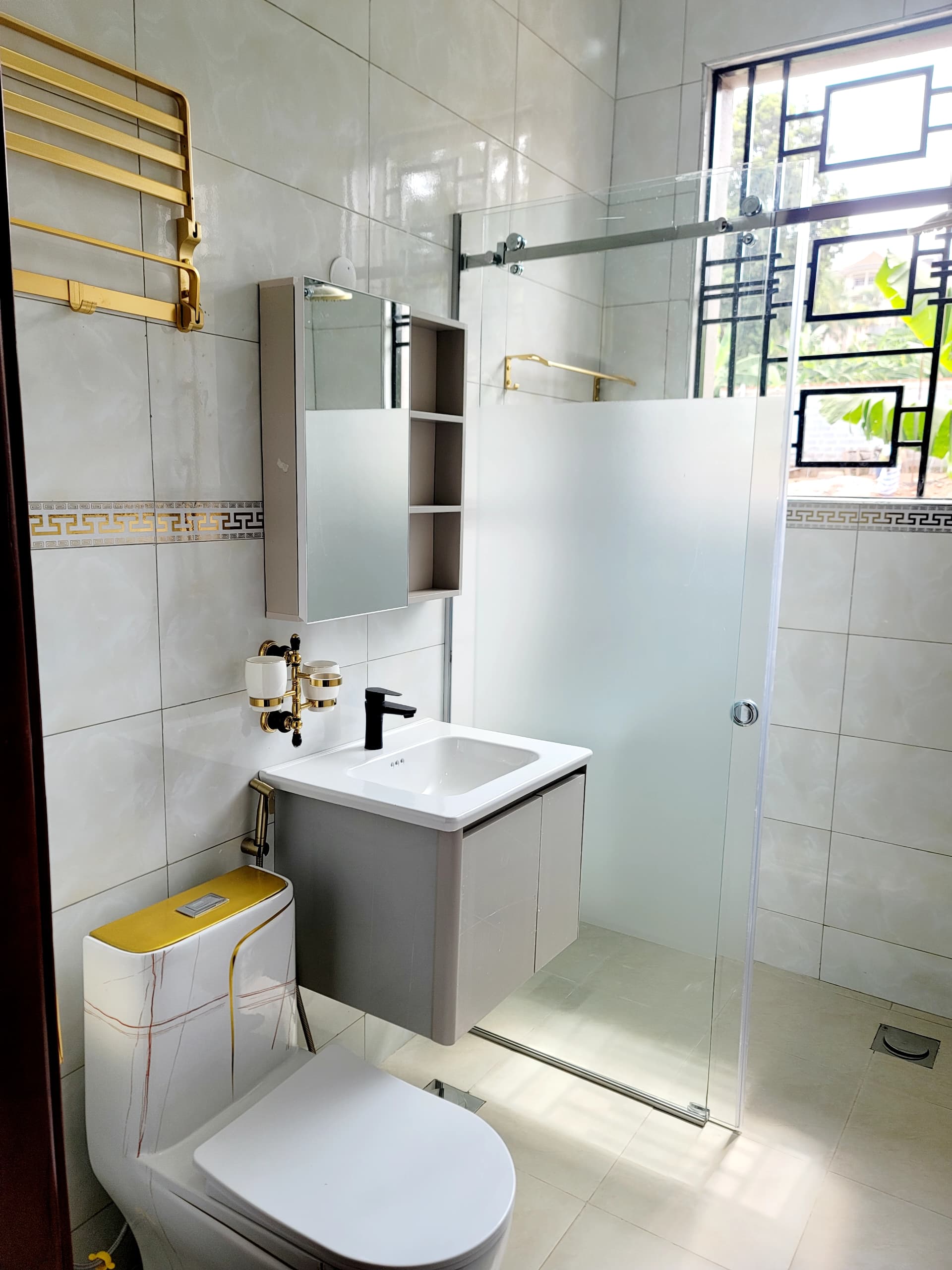 Classy home 4sale at Bwebajja entebbe road