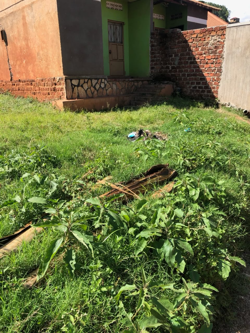plot for sale Zana Bunamwaya entebbe rd