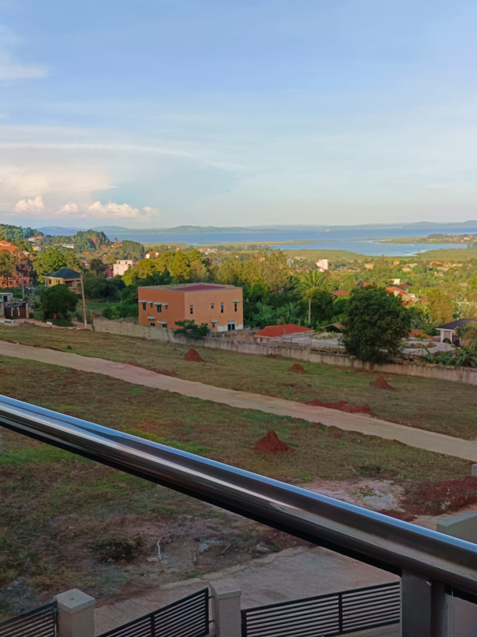 brand new house Namulanda entebbe rd with lake view