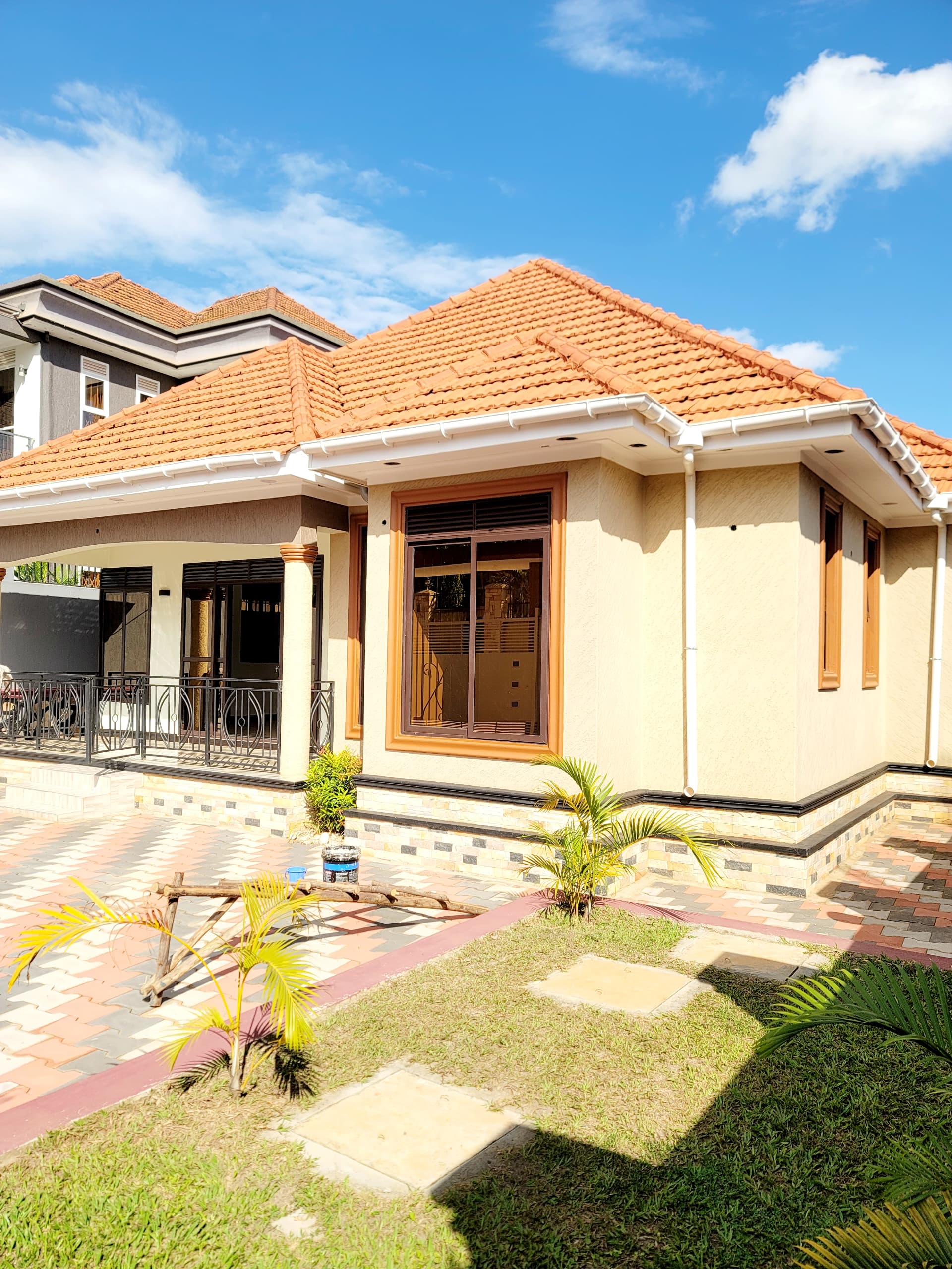 Price reduced house sale Kitende