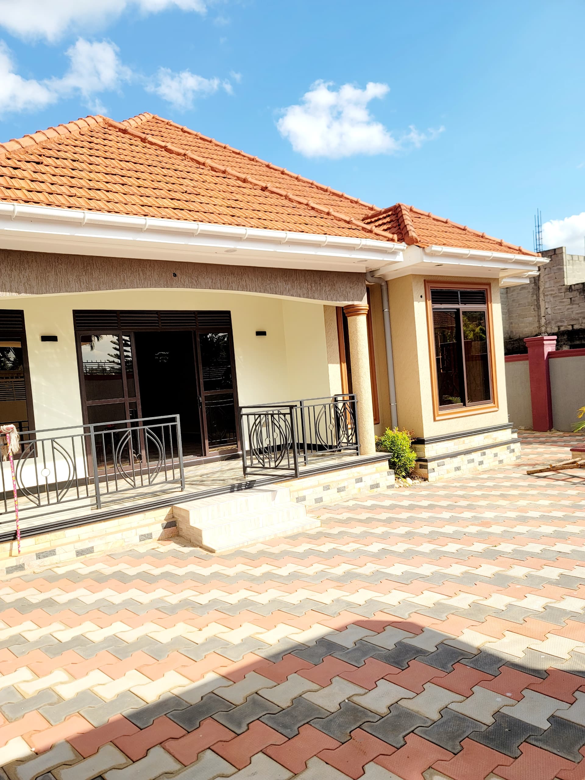 Price reduced house sale Kitende