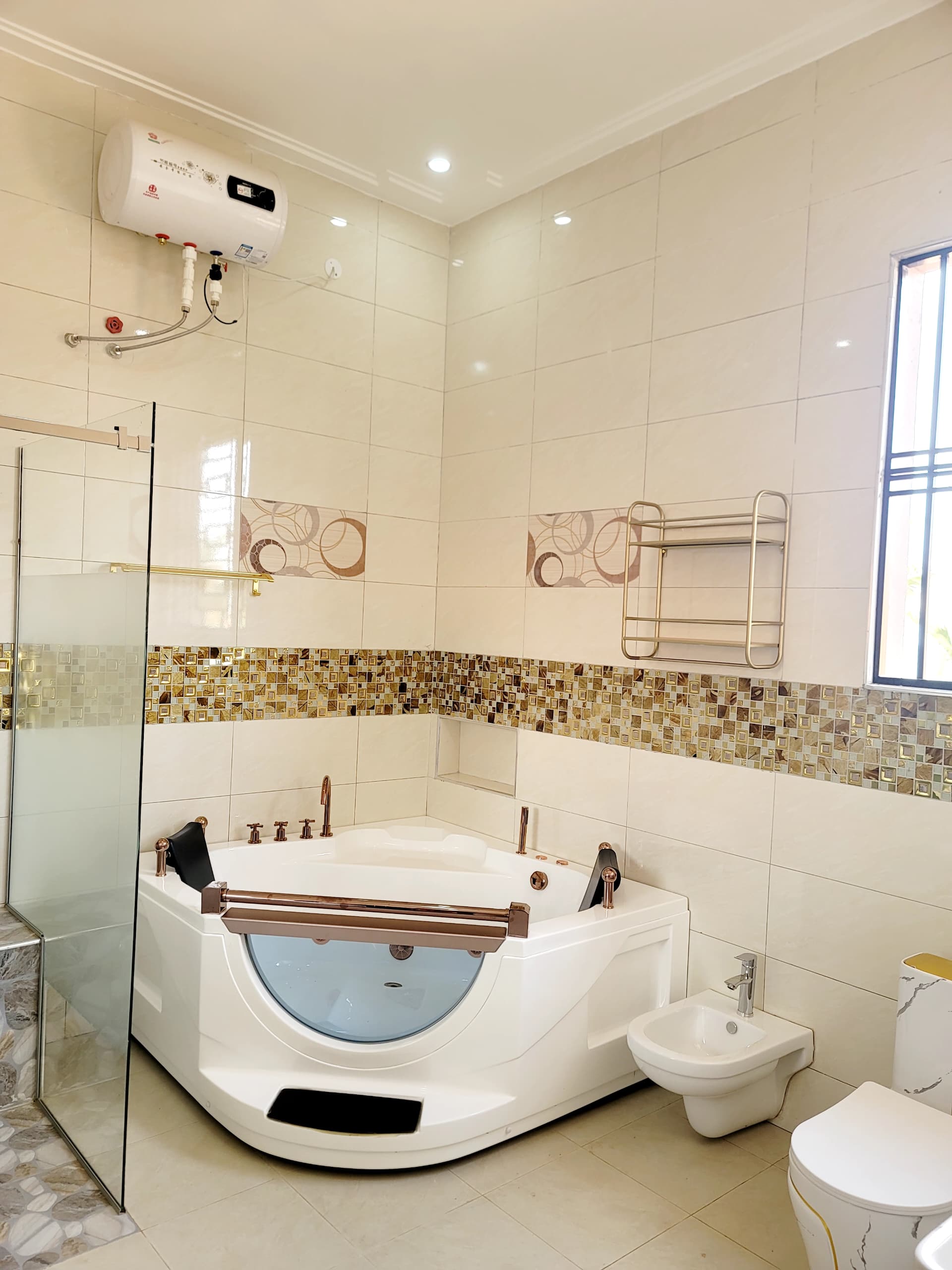 Classy home 4sale at Bwebajja entebbe road