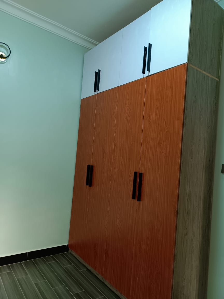 Brand new house kitende lumuli
