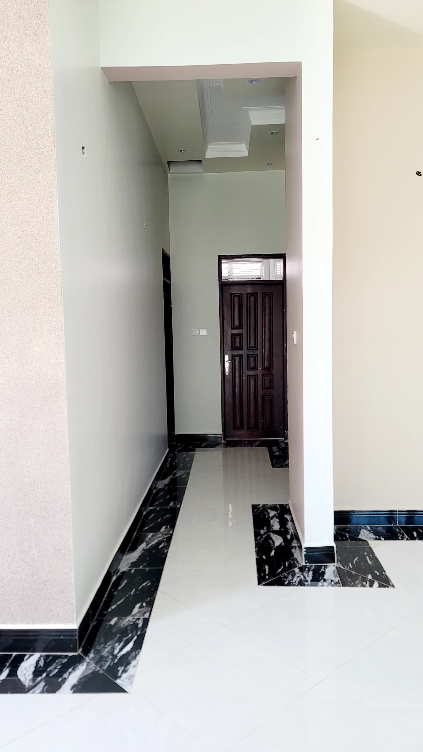 House for sale kitende entebbe rd