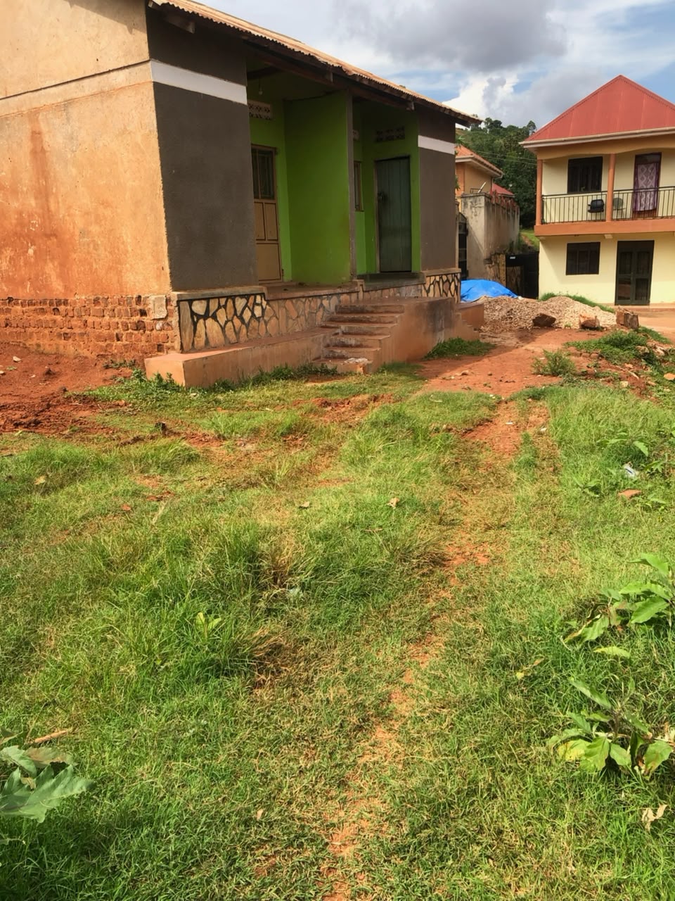 plot for sale Zana Bunamwaya entebbe rd