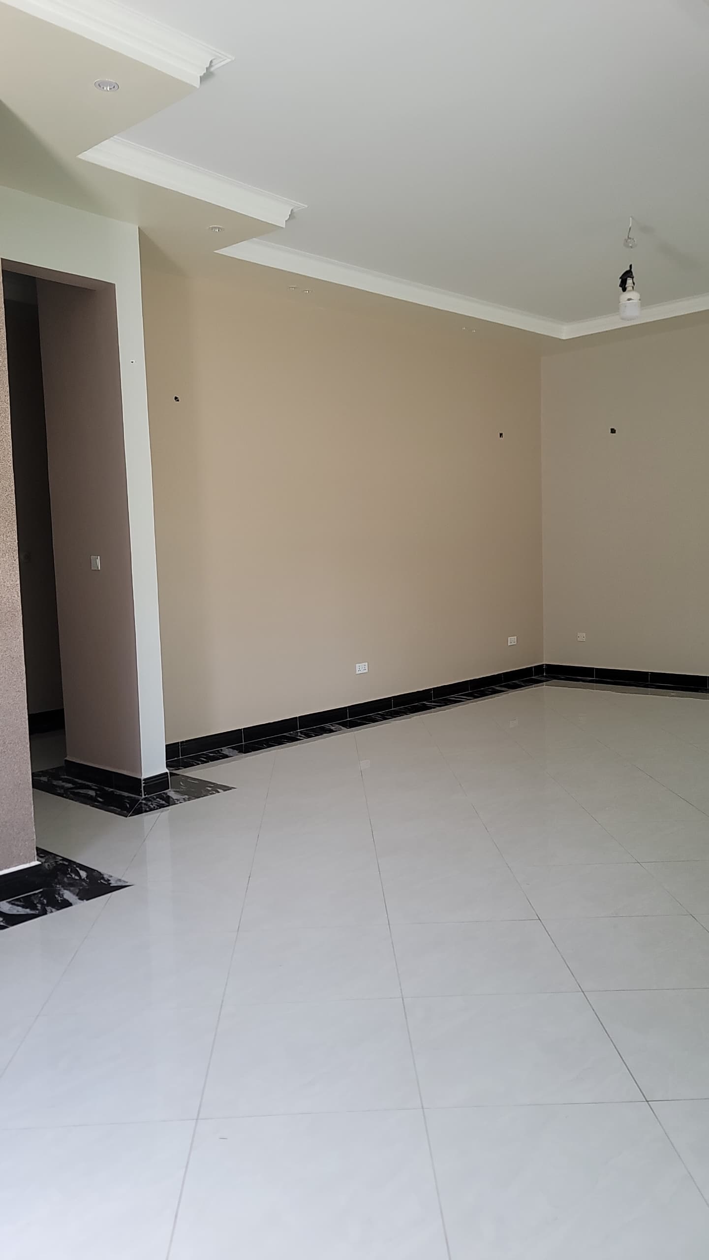 House for sale kitende entebbe rd